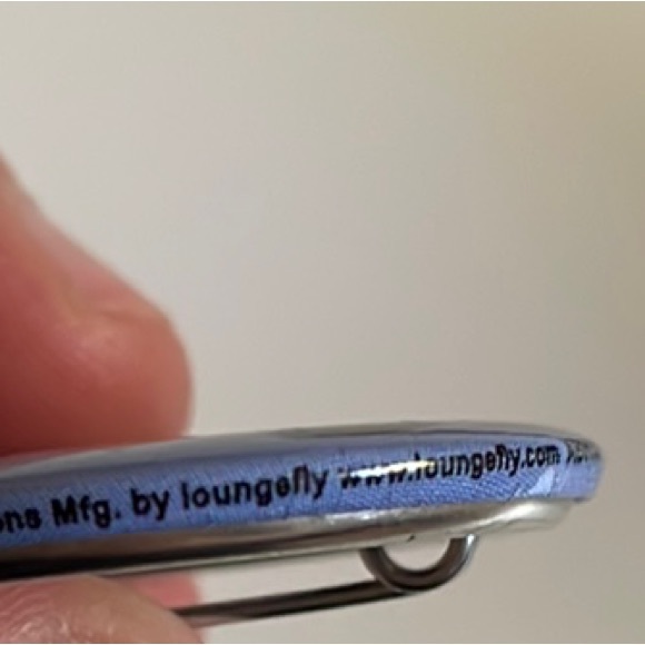 Loungefly Alvin and The Chipmunks for President Button Pin - Picture 4 of 4